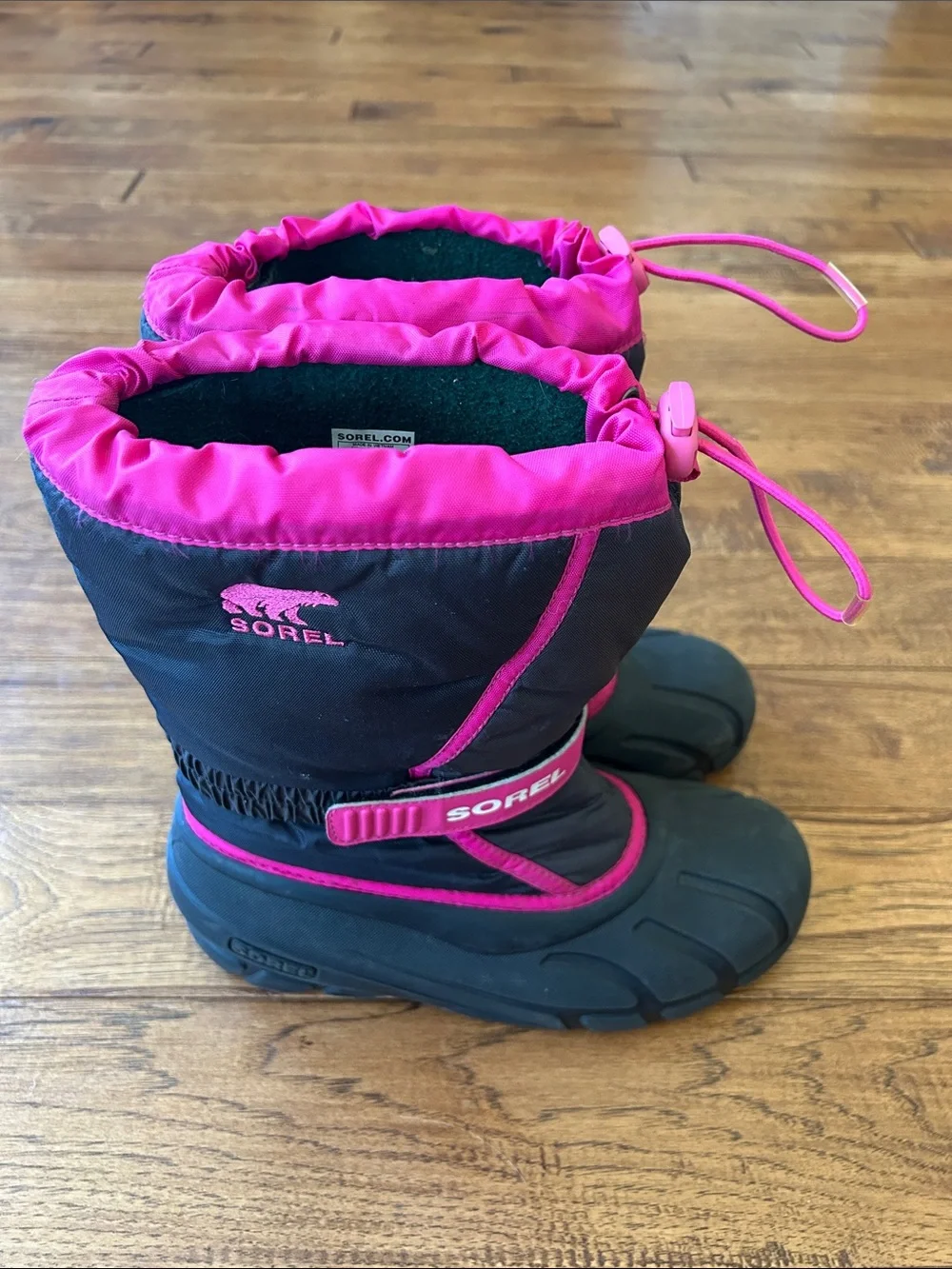 Sorel Flurry TP Winter Snow Boots Black Pink Youth Size 6 EU 38